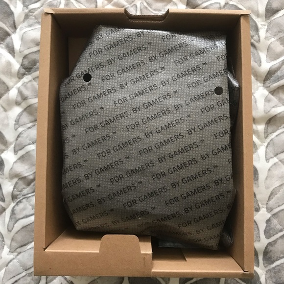 RAZER KRAKEN V3 X GAMING HEADSET - Picture 3 of 5